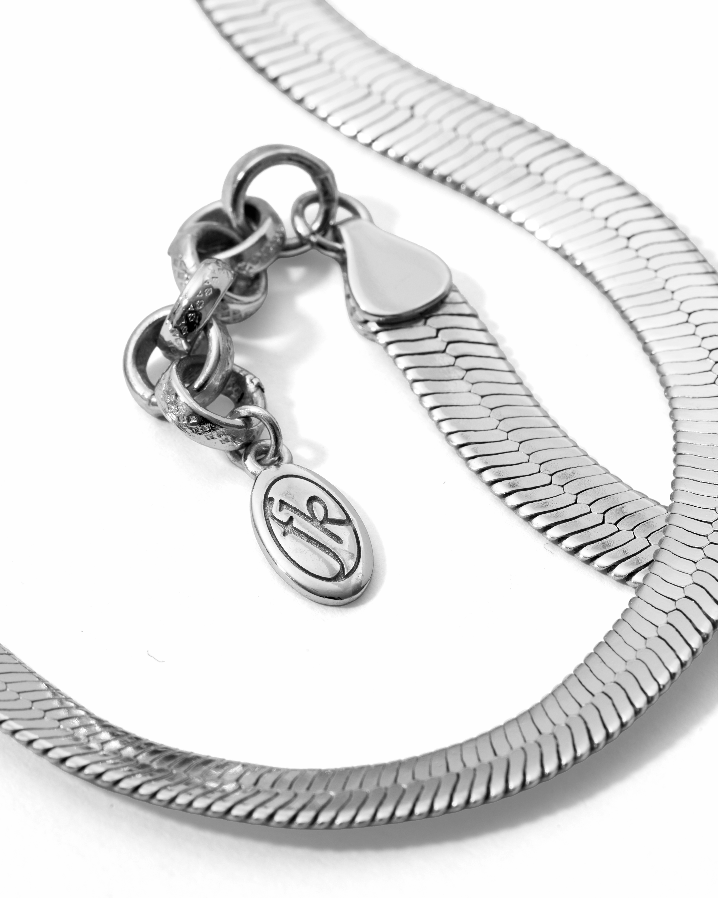Herringbone Snake Necklace Silver